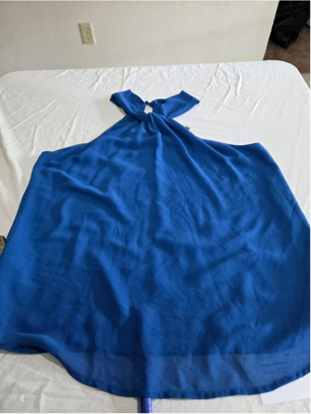 Naked Zebra Women’s L Royal Blue Flowy Halter Neck Top NWT
